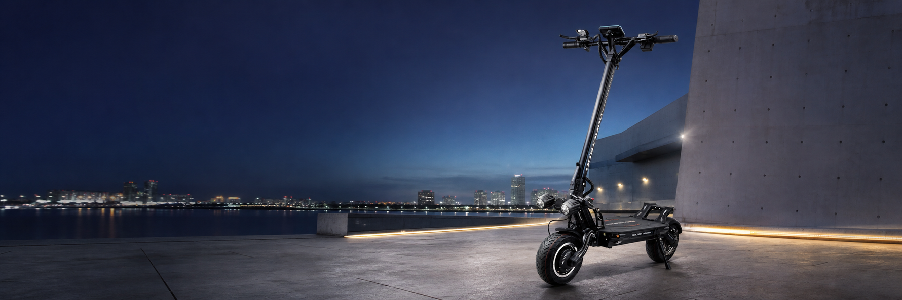 Dualtron Thunder 3 bei Nacht