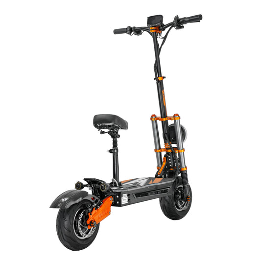 Boyueda M2 mit Sitz, breitem Trittbrett und Offroad-Reifen