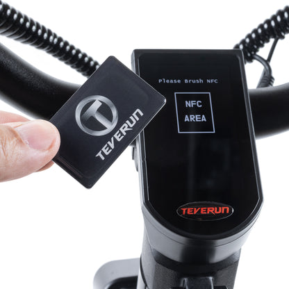 NFC-Bedienfeld des Teverun Fighter Mini Pro eKFV mit Schlüsselanhänger